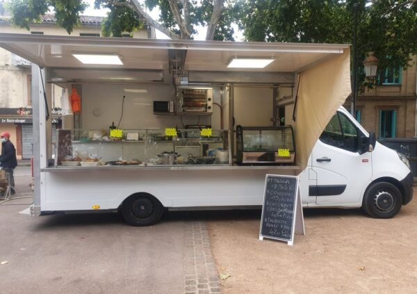 Aménagement food truck – Ouverture hayon latéral pro et fiable